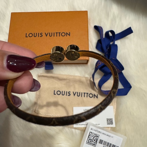 Historic Mini Monogram Bracelet - Picture 5 of 5